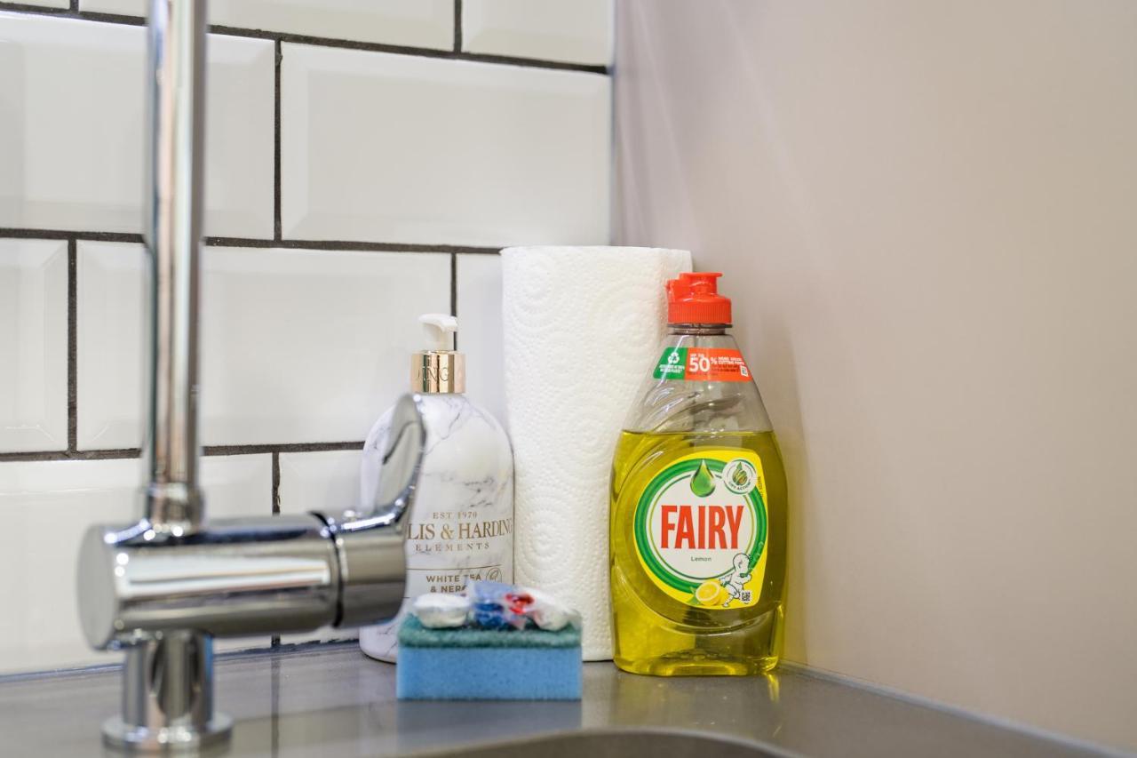 Luxury One Bedroom Serviced Apartment In The Heart Of Bedford Kültér fotó